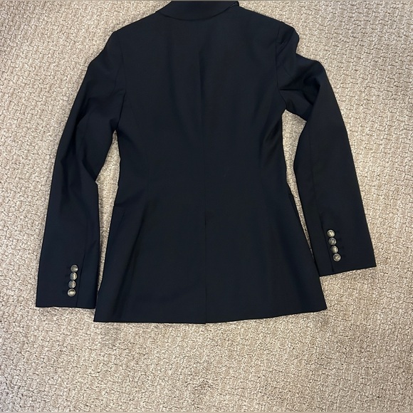 Aritzia Talula Black Exeter Boyfriend Blazer. Size 2 - Picture 4 of 5
